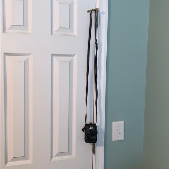 Brighton small over the shoulder leather clutch - Picture 6 of 6